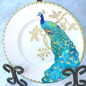222 FIFTH PEACOCK GARDEN SALAD PLATE 8 INCH PEACOCK NEW GREEN BLUE  GOLD ROUND